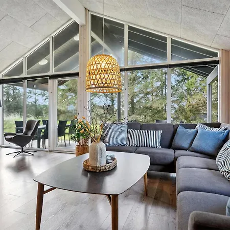 Tatil Evi Luxurious Home In Blavand With Sauna Blåvand